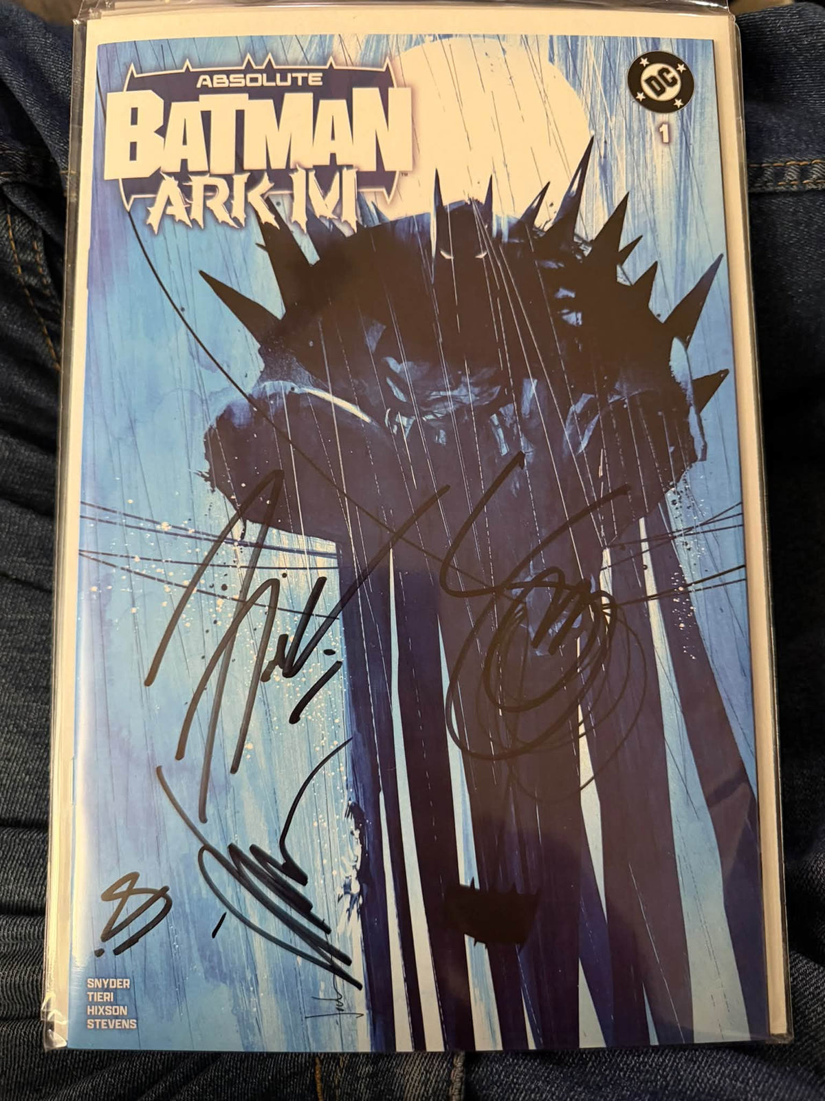 Absolute Batman Ark M 2nd Print Megacon Exclusive Signed by Snyder Tieri Hixon Jock