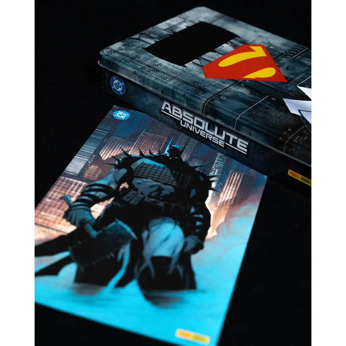 DC Absolute Universe – Tin Box